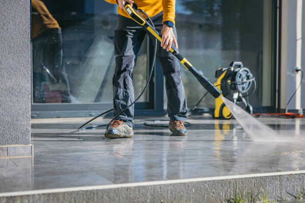 Professional Pressure Washing Services in Mayo, FL